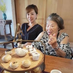 Meet your Posher, Katy